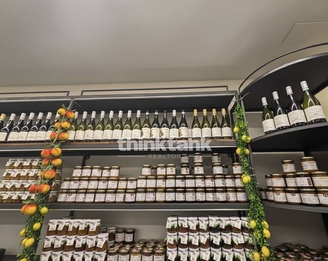 Locale commerciale in vendita a Siracusa