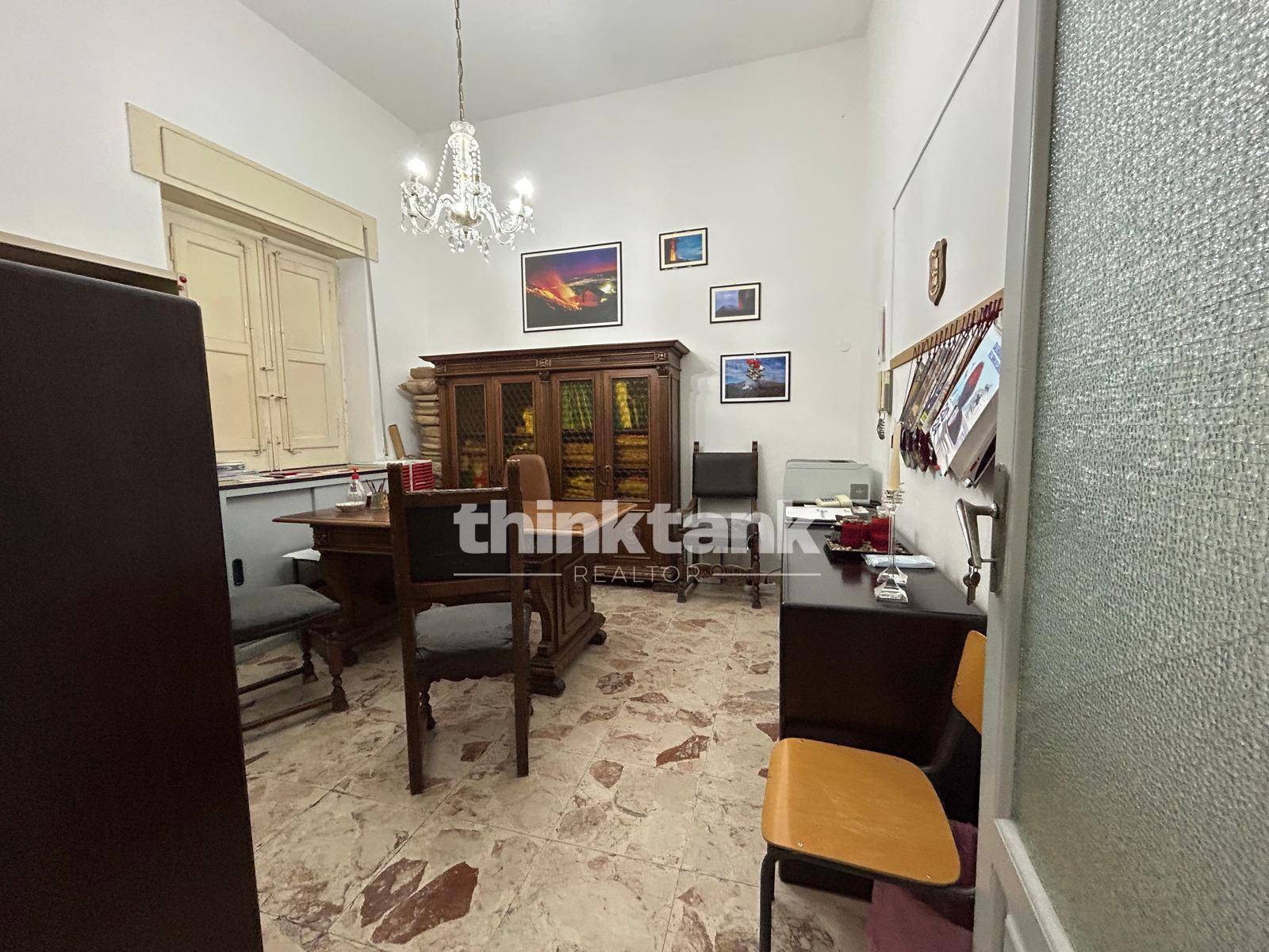 Complesso immobiliare in affitto a Nicolosi