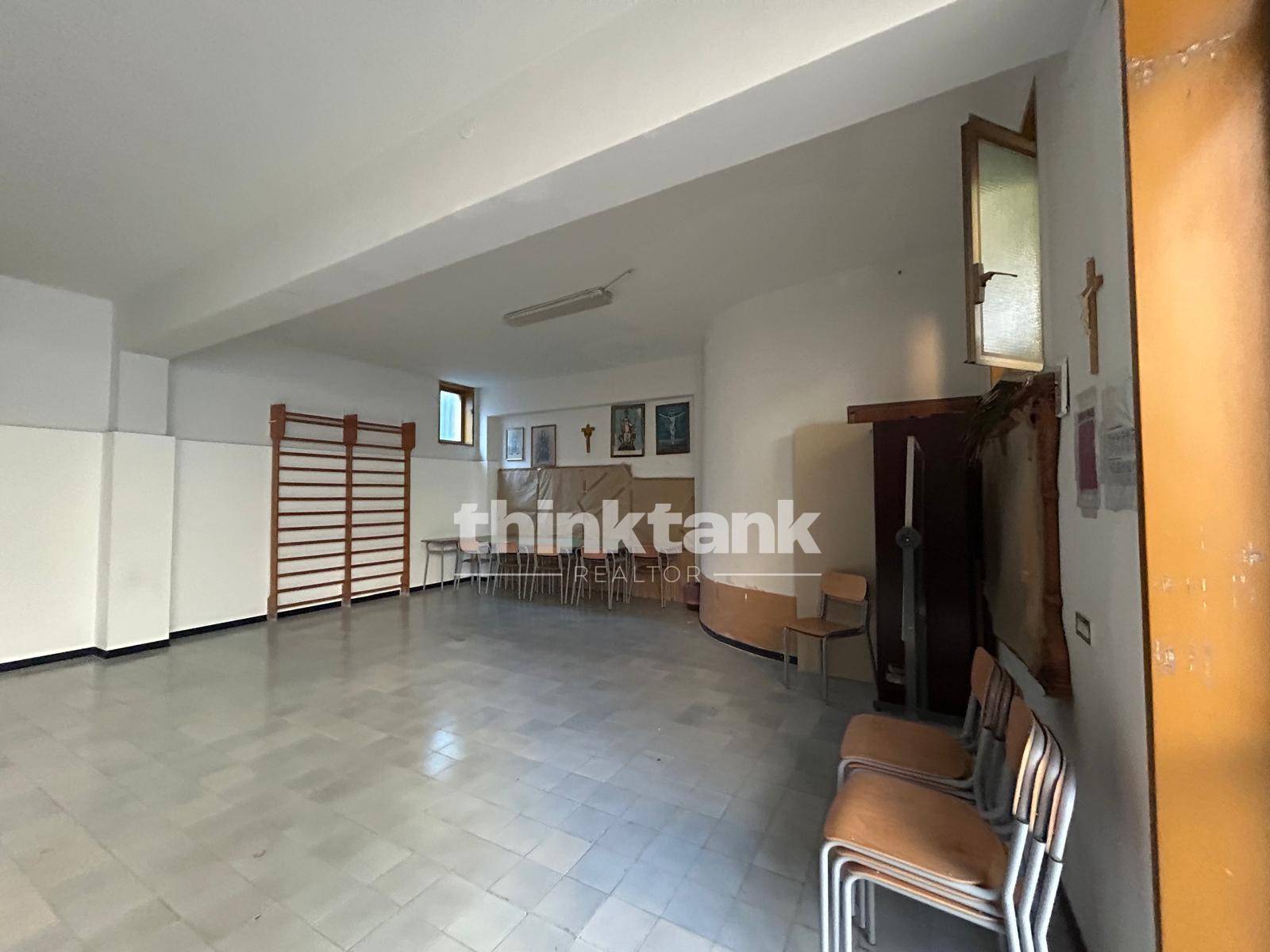 Complesso immobiliare in affitto a Nicolosi