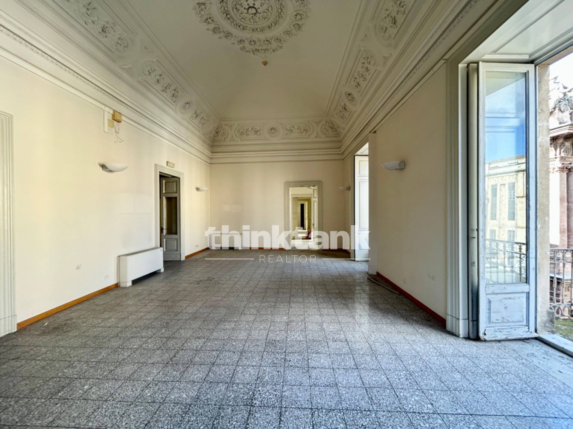 Palazzo in affitto a Catania, Centro Storico,Garibaldi,Vittorio Emanuele