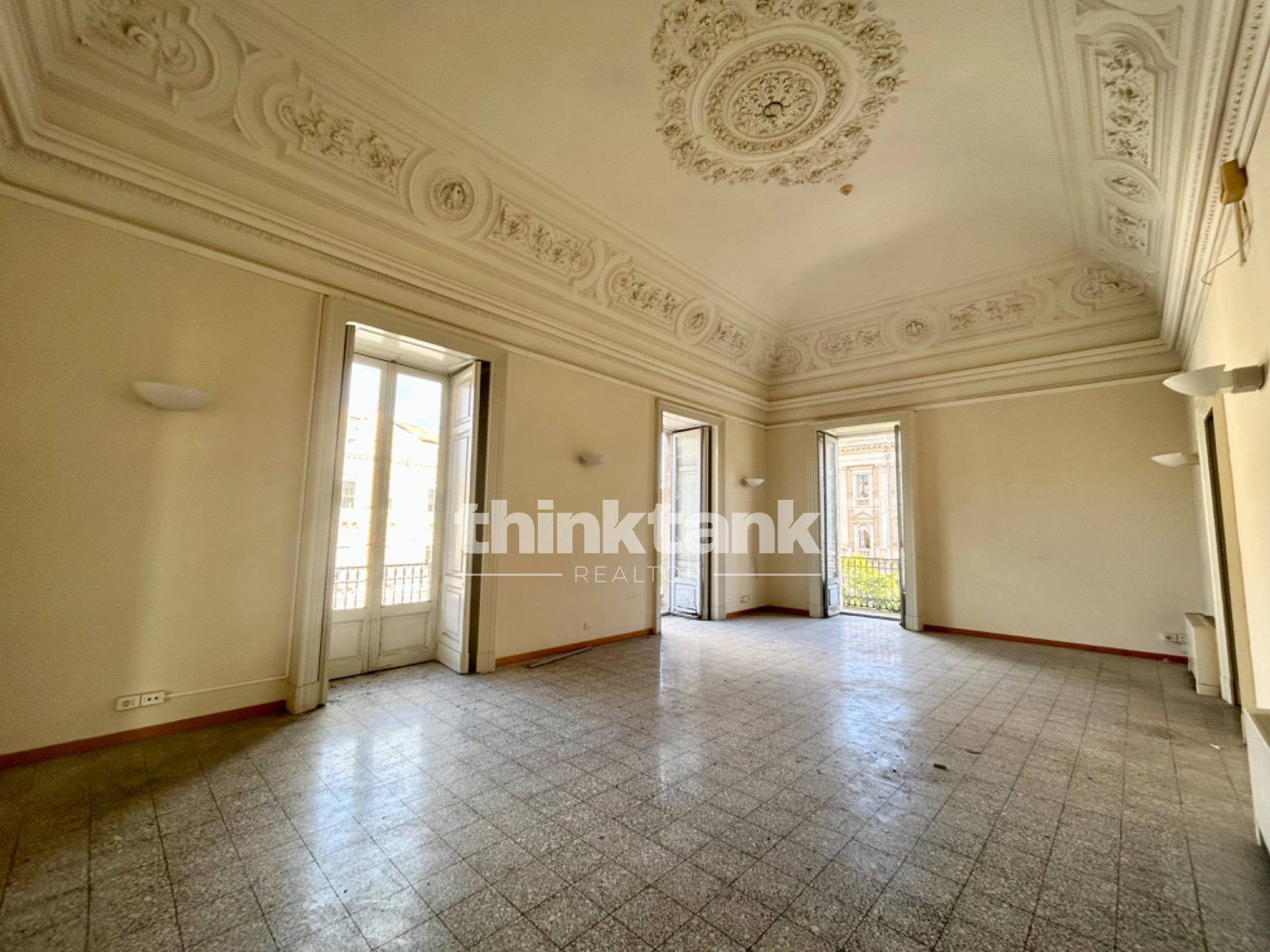 Palazzo in affitto a Catania, Centro Storico,Garibaldi,Vittorio Emanuele