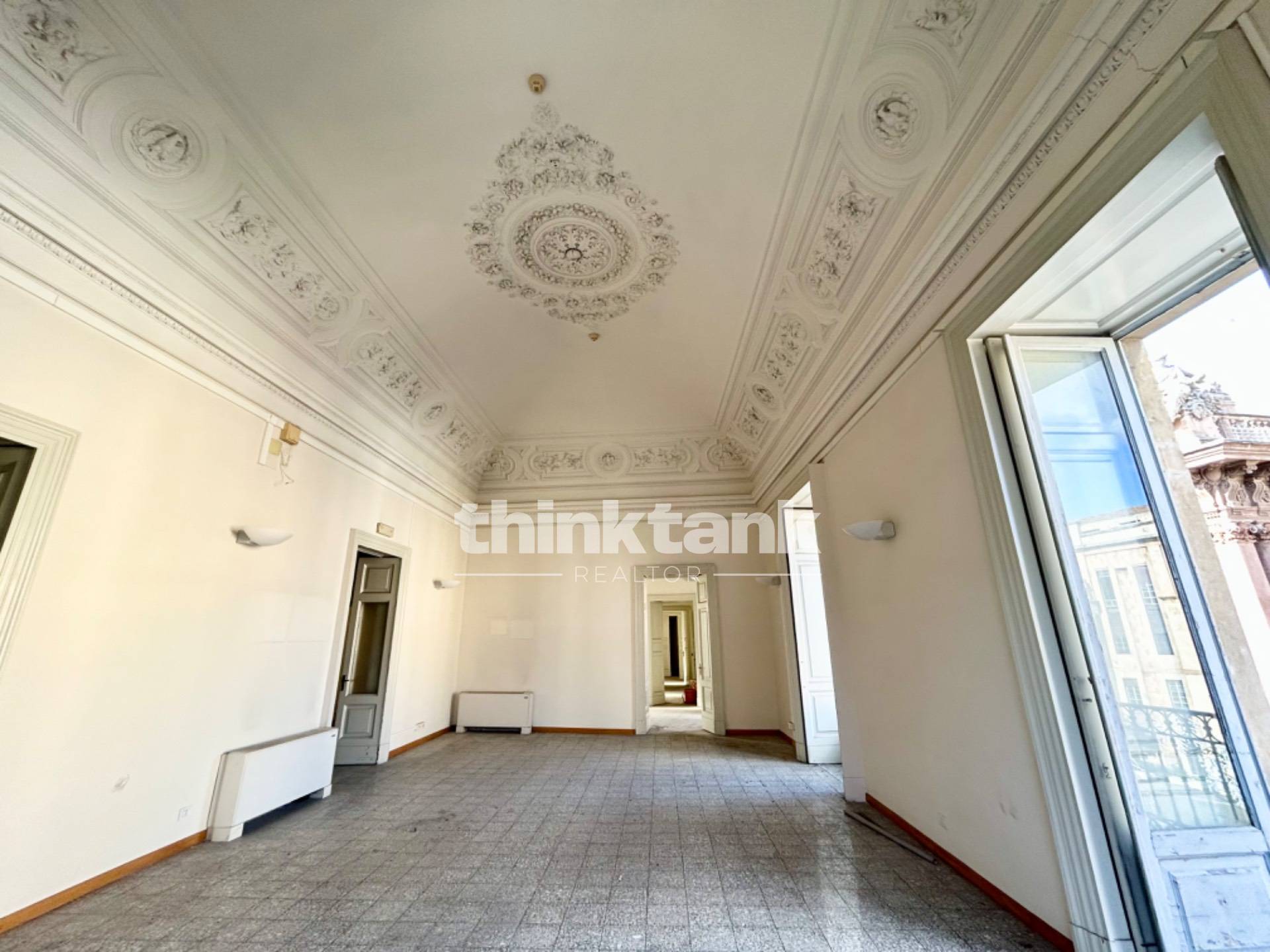 Palazzo in affitto a Catania, Centro Storico,Garibaldi,Vittorio Emanuele