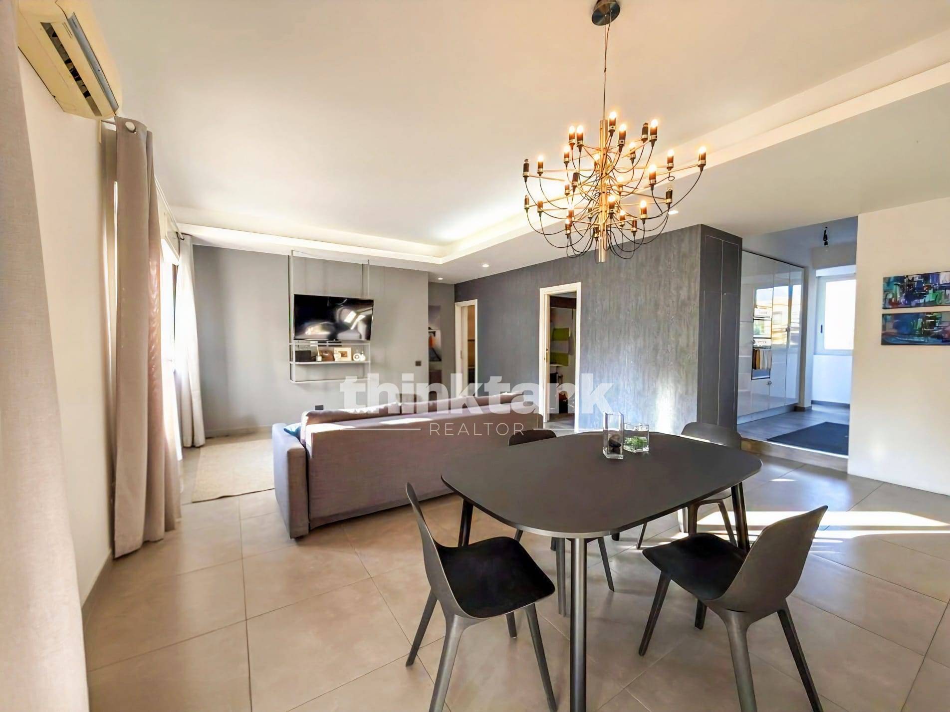 4 o pi locali in vendita a Siracusa, Scala Greca