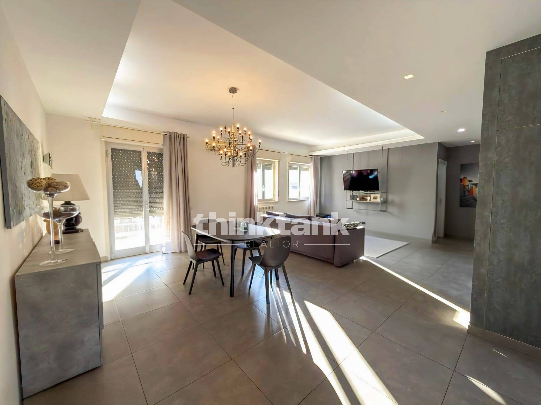 4 o pi locali in vendita a Siracusa, Scala Greca