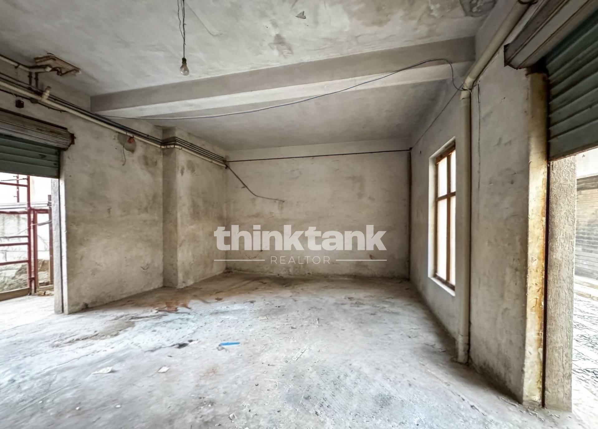 Magazzino in vendita a Pachino