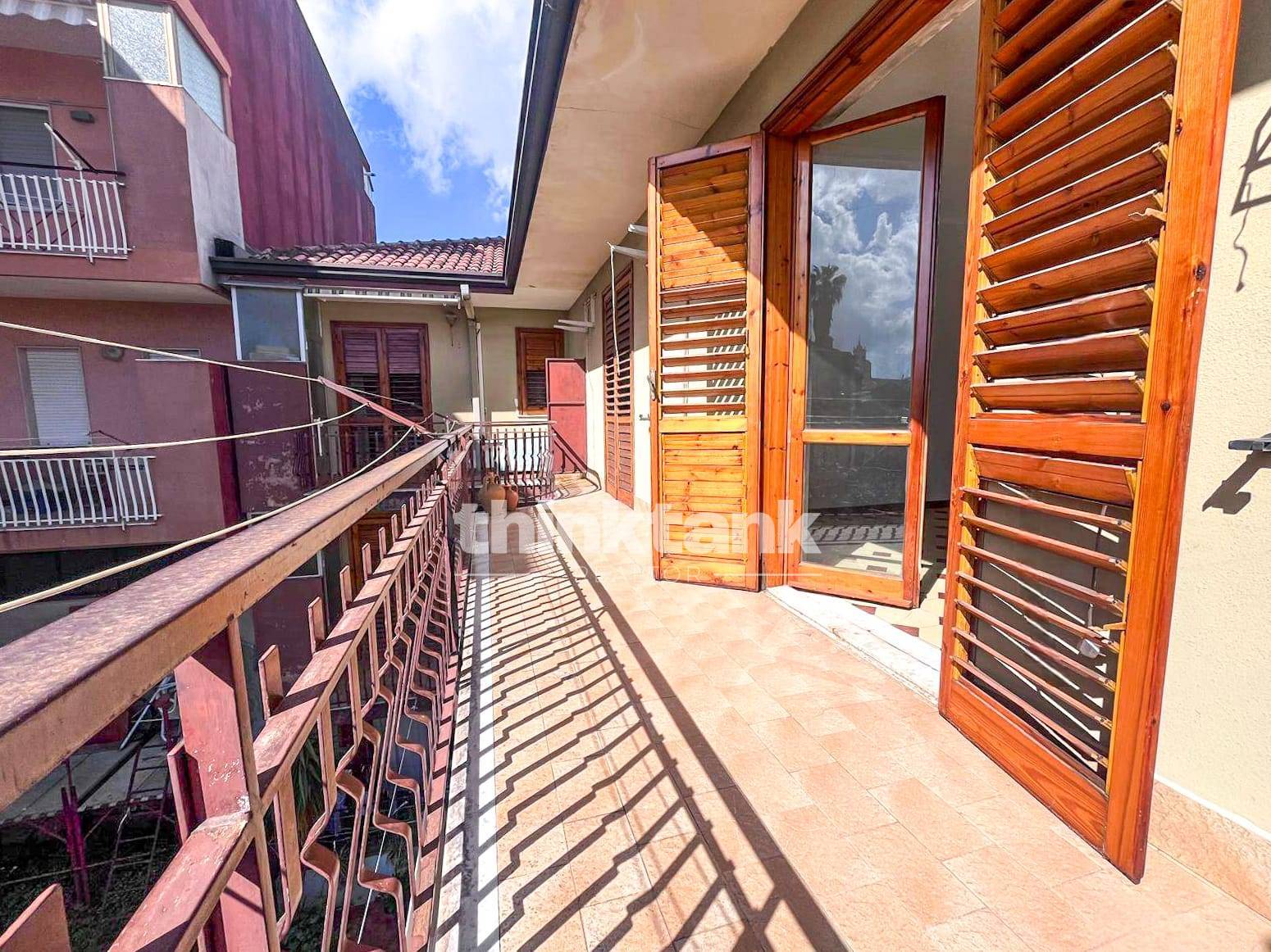 Appartamento in vendita a Aci Sant'Antonio