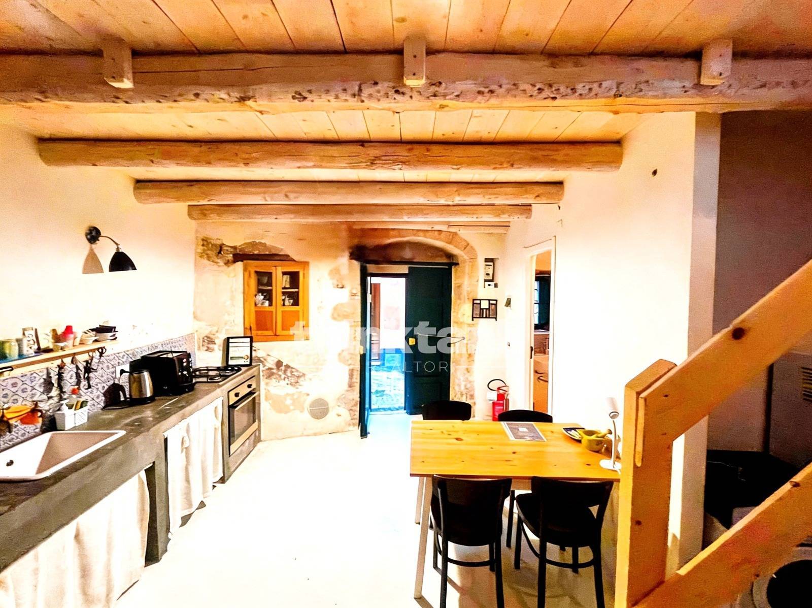 Casa indipendente in vendita a Modica, Modica Bassa