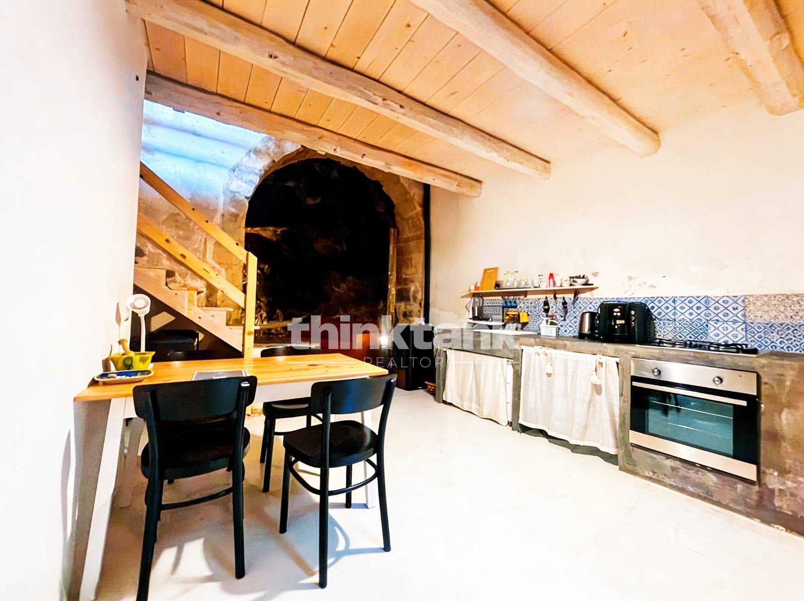 Casa indipendente in vendita a Modica, Modica Bassa