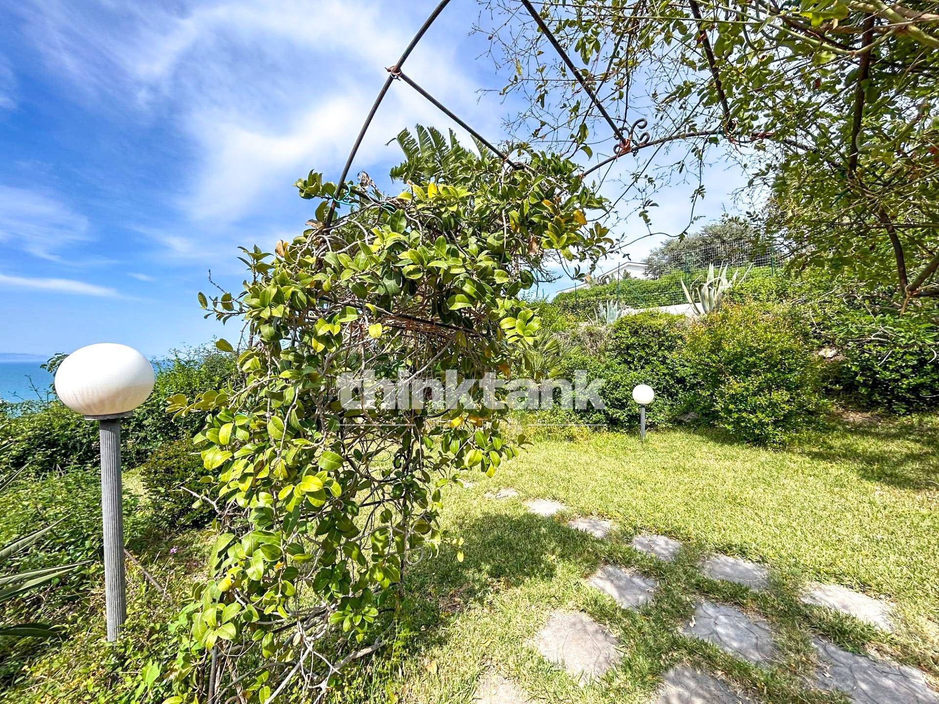 Porzione villa in vendita a Augusta