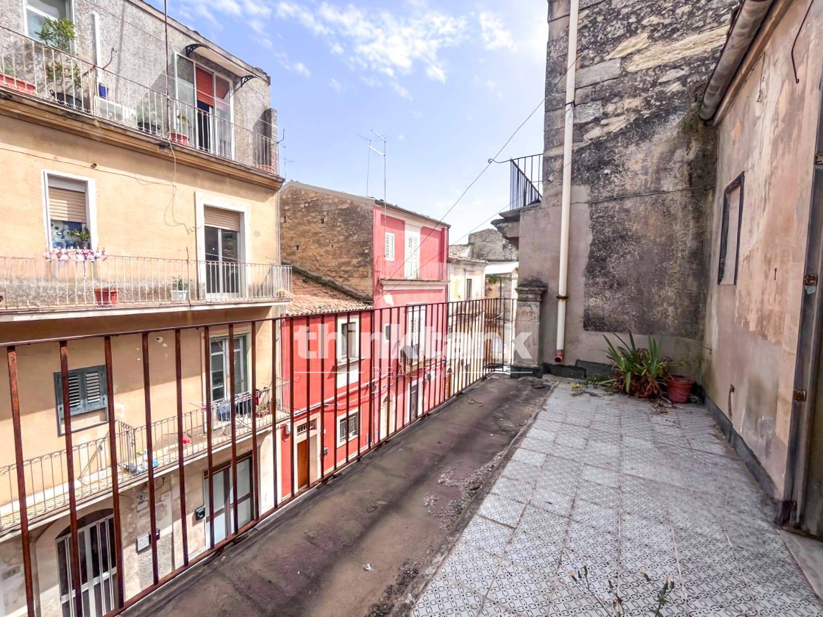 Casa singola in vendita a Ragusa, Centro