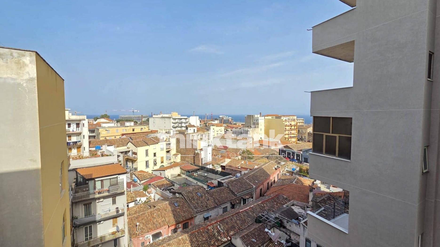 2 locali in vendita a Catania, Centro Storico,Umberto,Etnea,Dante,Stesico