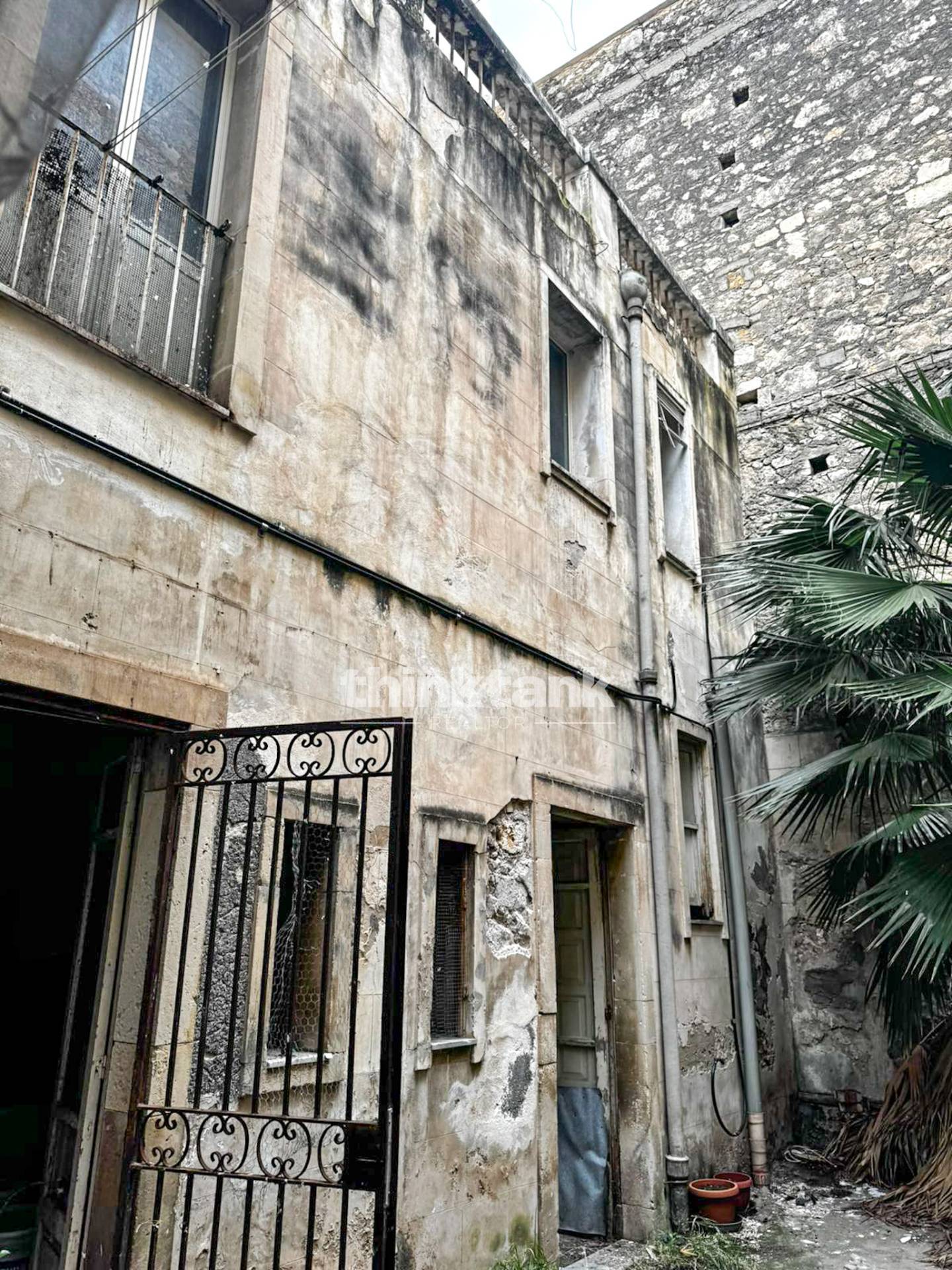 Stabile / Palazzo in vendita a Siracusa