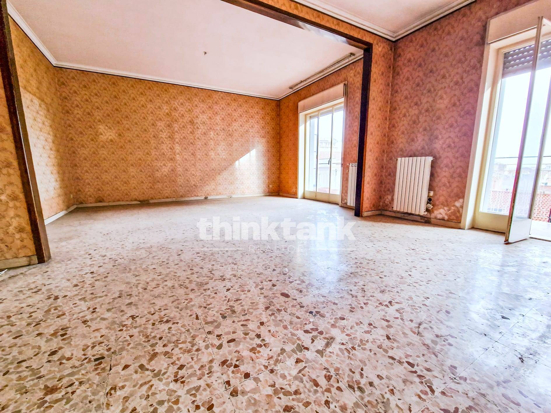Appartamento in vendita a Catania, Viale M. Rapisardi - Lavaggi