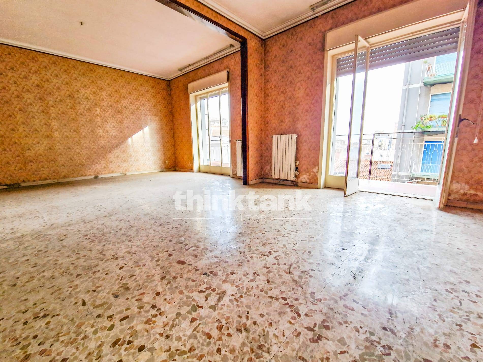 Appartamento in vendita a Catania, Viale M. Rapisardi - Lavaggi