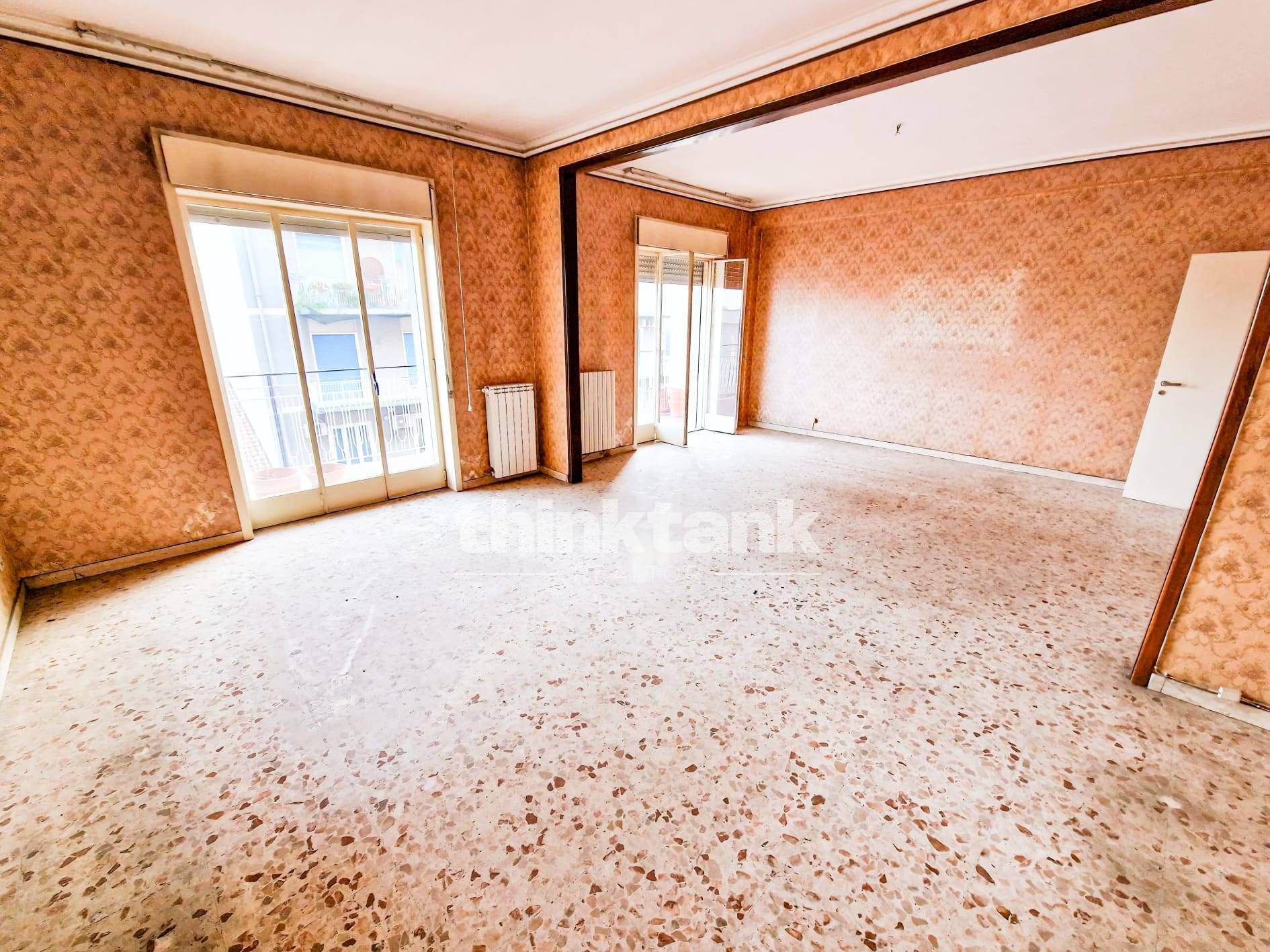 Appartamento in vendita a Catania, Viale M. Rapisardi - Lavaggi