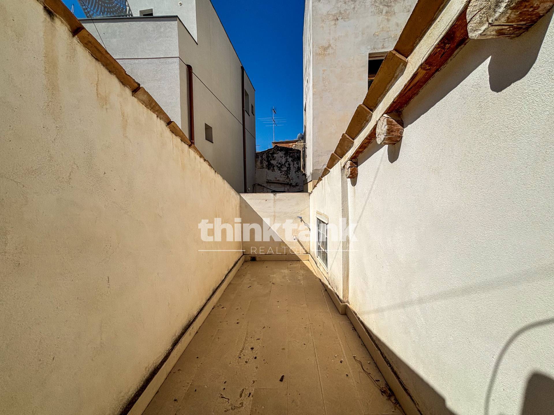 Appartamento indipendente in vendita a Noto