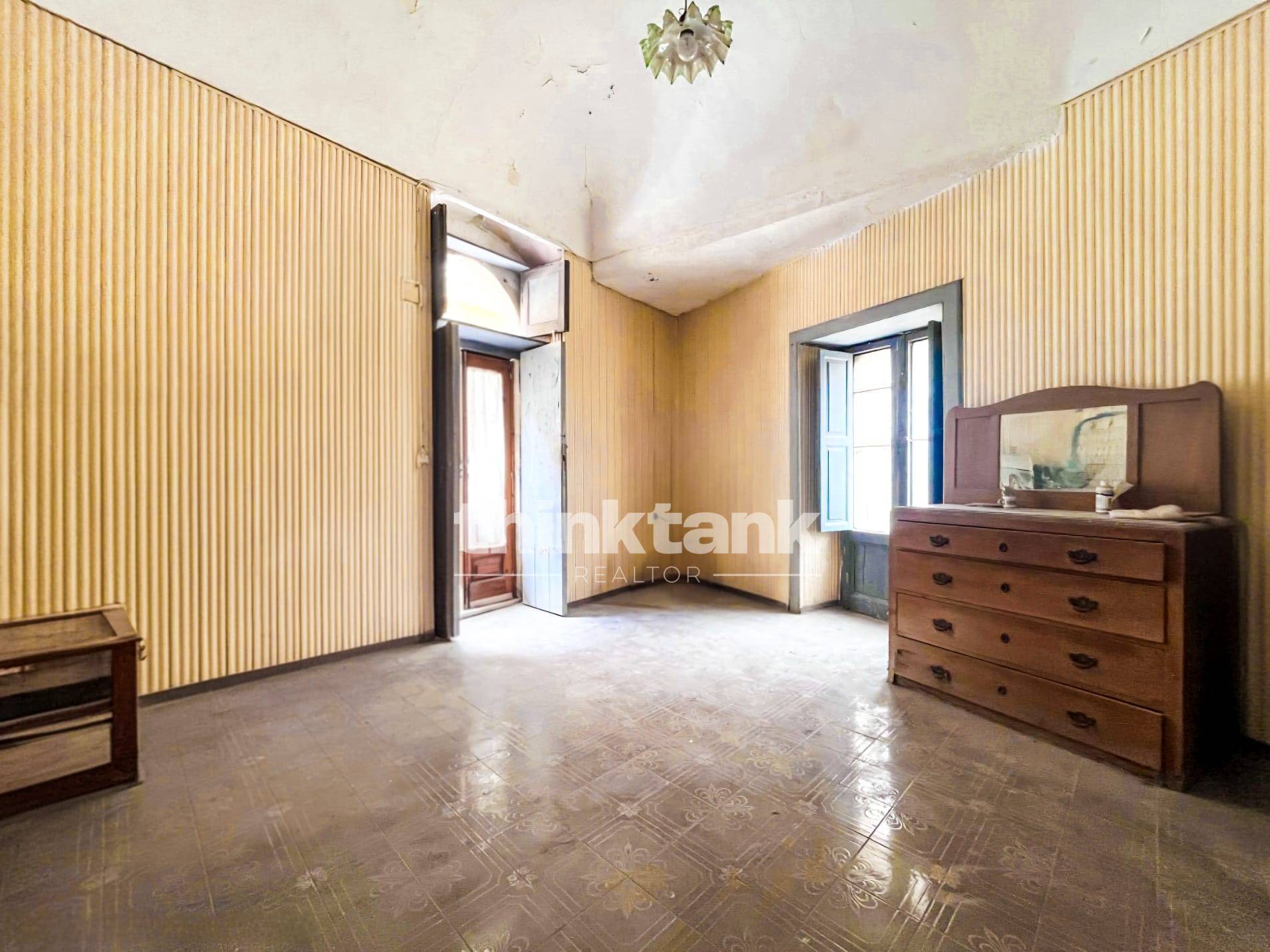 Appartamento indipendente in vendita a Ragusa, Centro