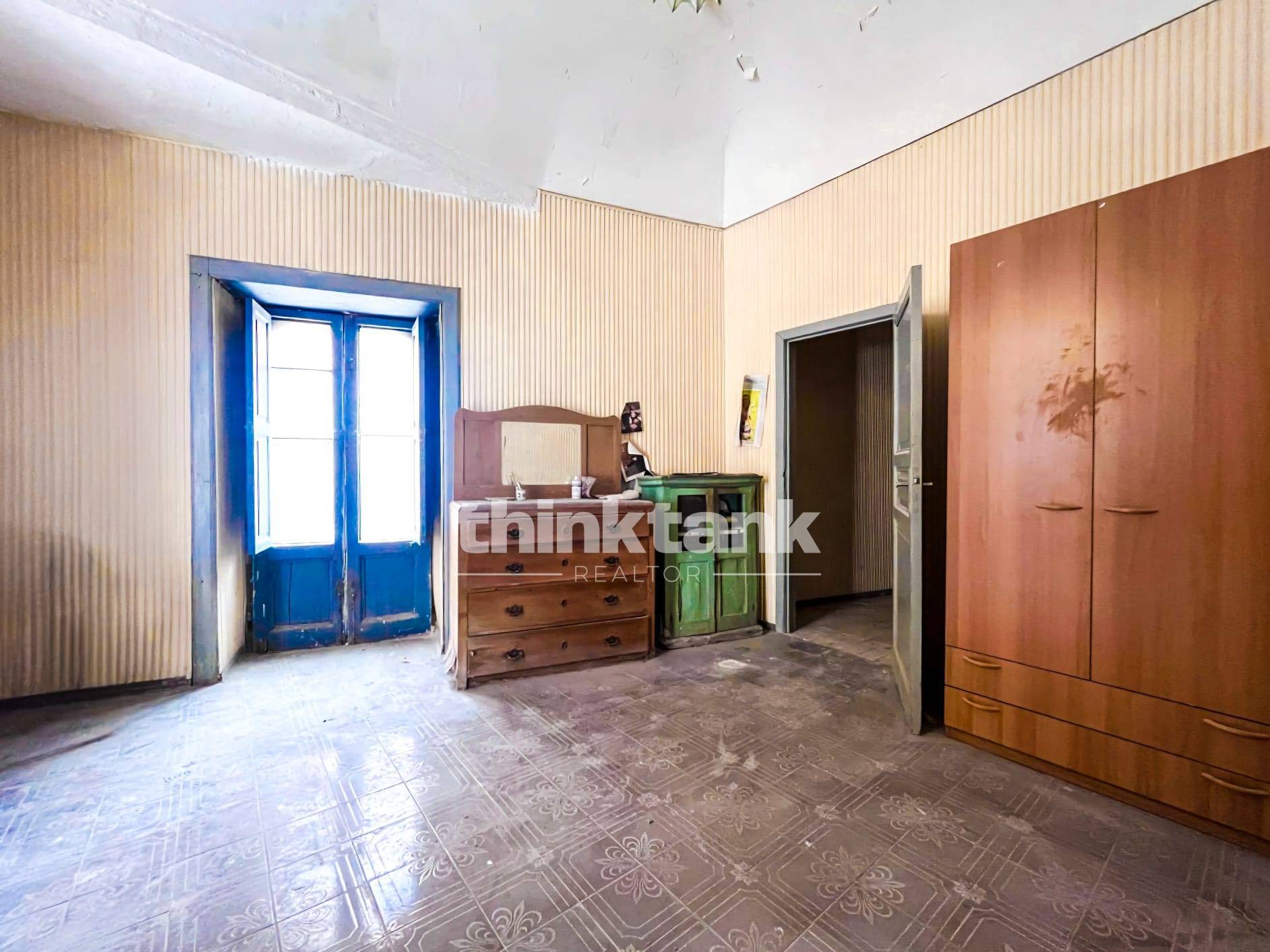 Appartamento indipendente in vendita a Ragusa, Centro