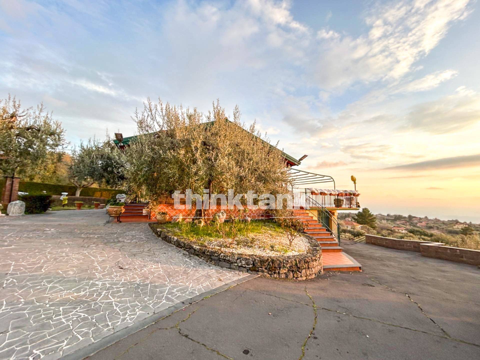 Villa in affitto a Santa Maria di Licodia