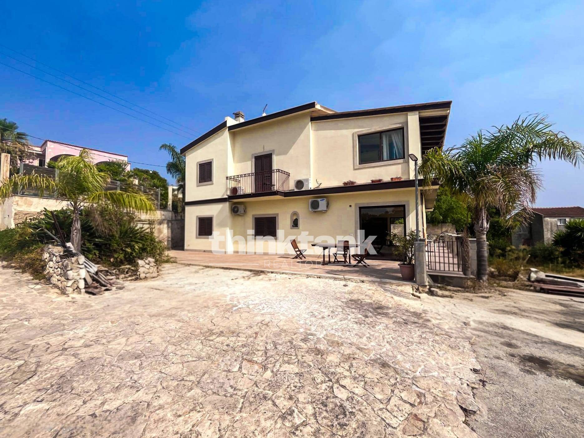Villa in vendita a Siracusa