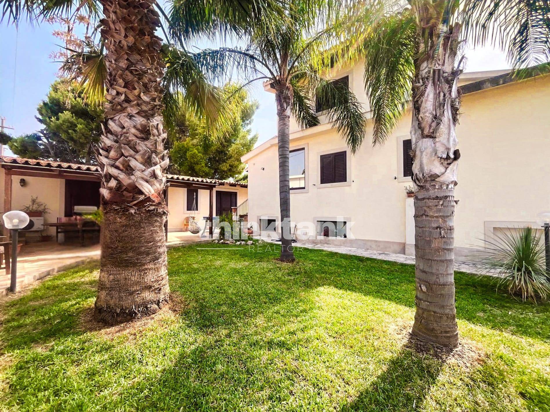 Villa in vendita a Siracusa
