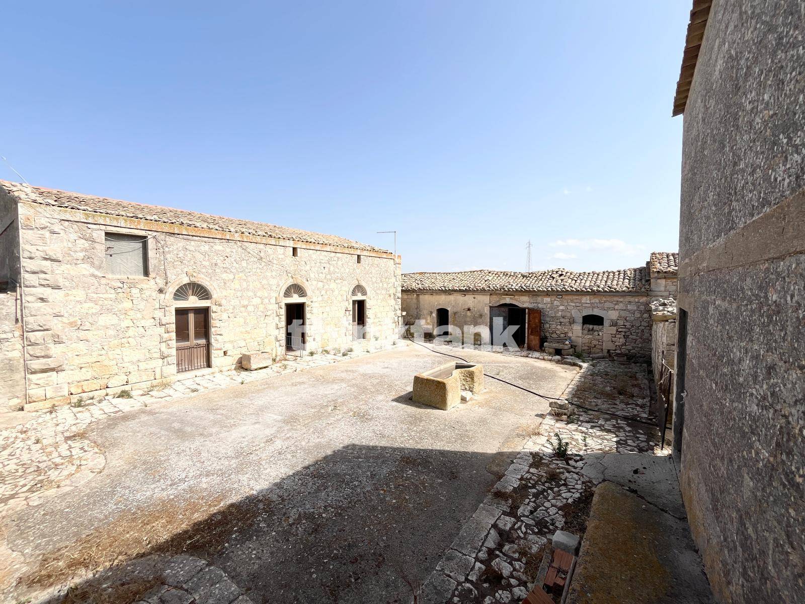 Rustico/Casale/Corte in vendita a Ragusa