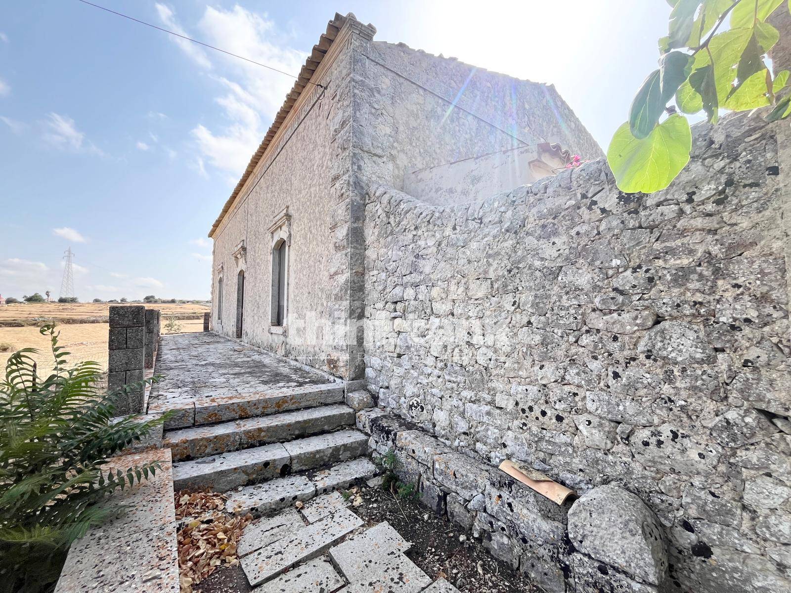 Rustico/Casale/Corte in vendita a Ragusa