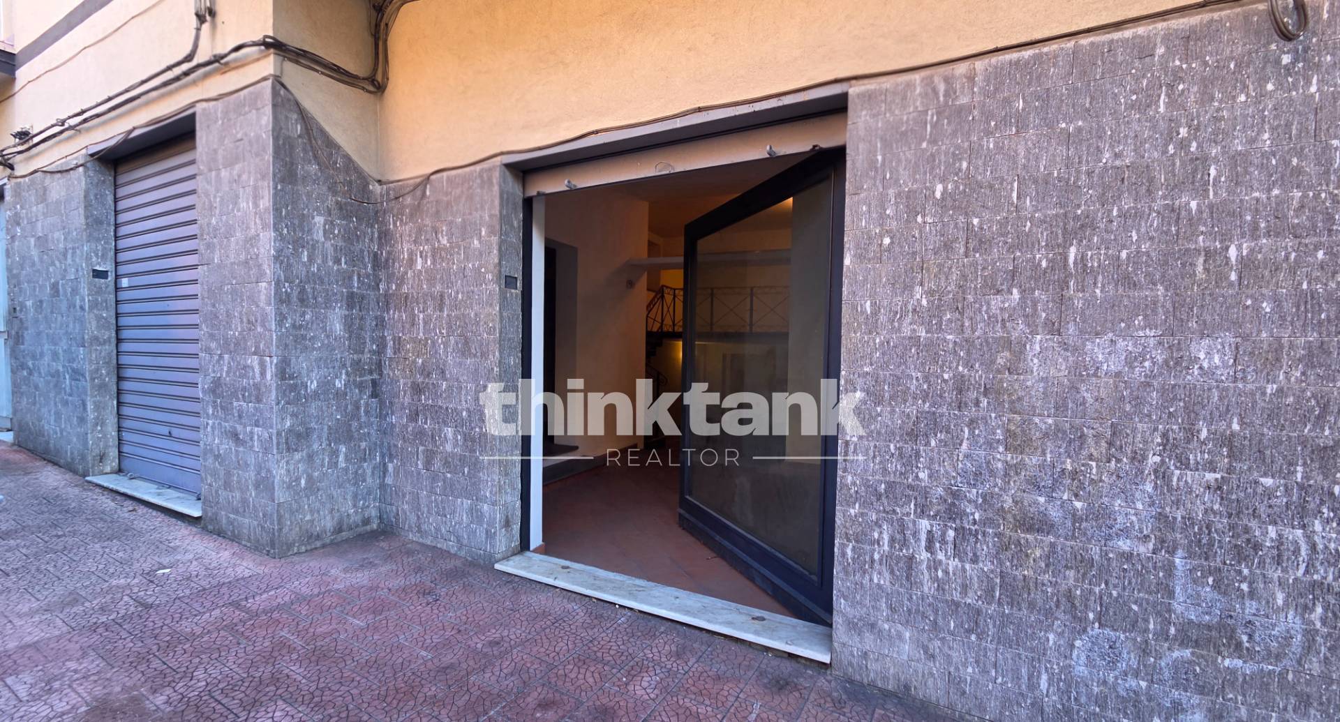 Locale commerciale in vendita a Catania, Borgo,Sanzio,Beccaria,Lanza,Cibali