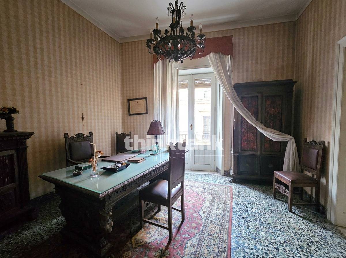 Appartamento in vendita a Catania, Centro Storico,Umberto,Etnea,Dante,Stesico