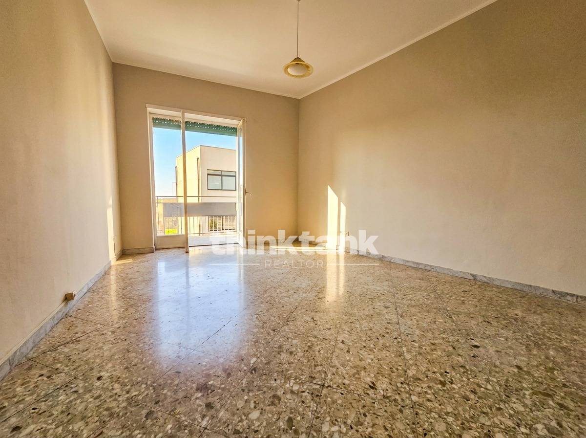 Appartamento in vendita a Catania, Viale M. Rapisardi - Lavaggi