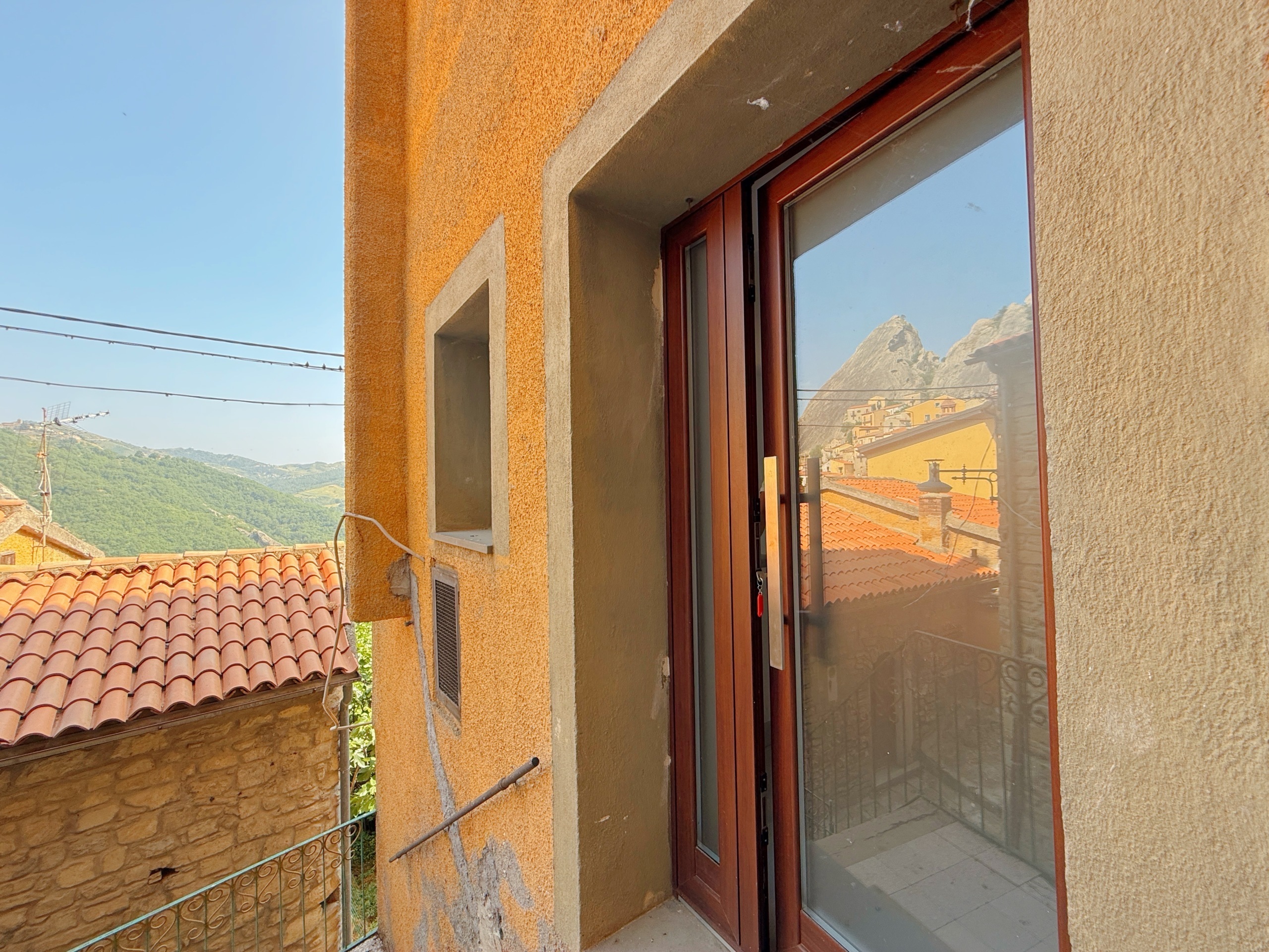 Bilocale ristrutturato in vico i ospizio, Castelmezzano