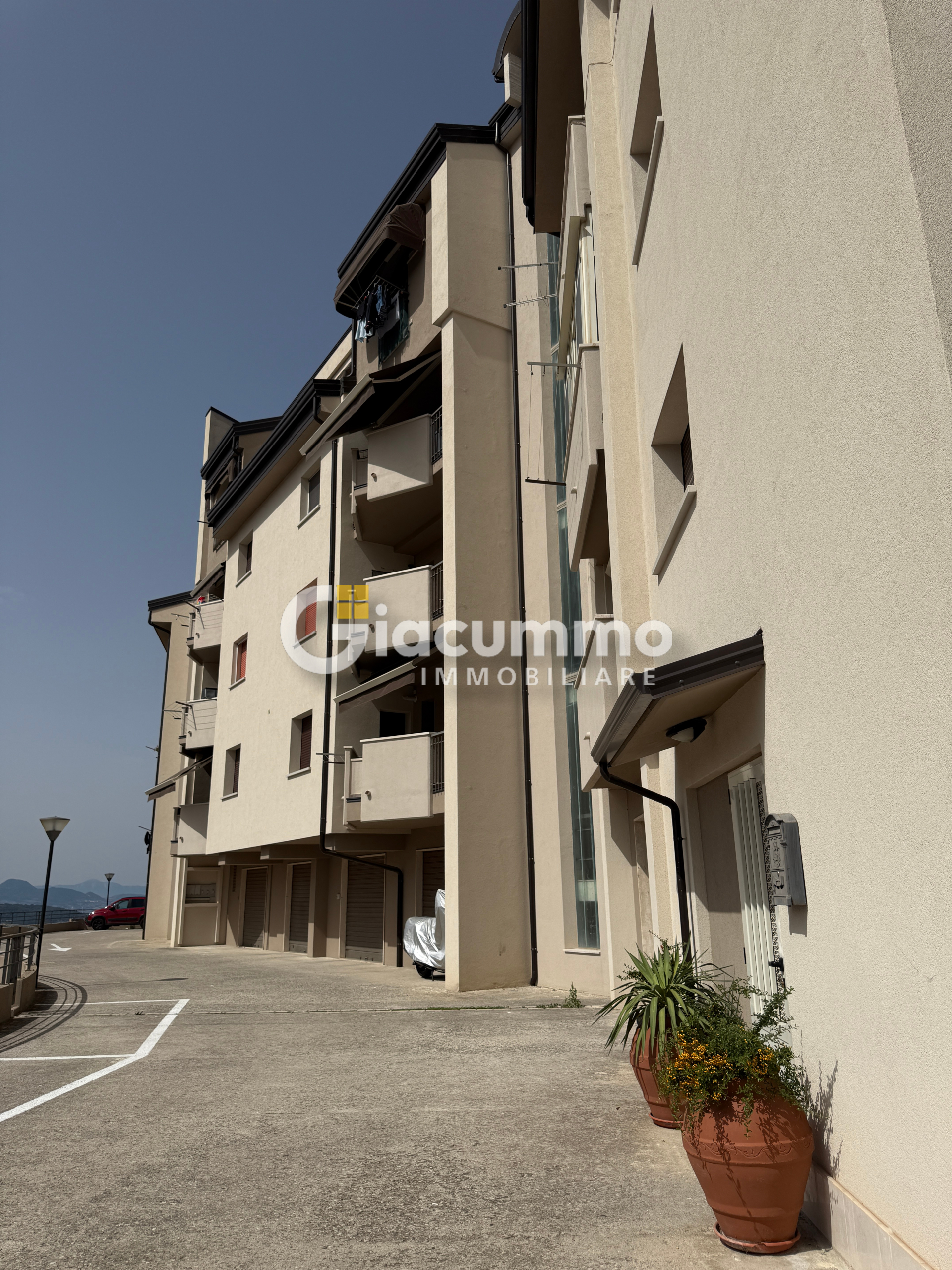 Appartamento ristrutturato in via don luigi sturzo 35, Avigliano