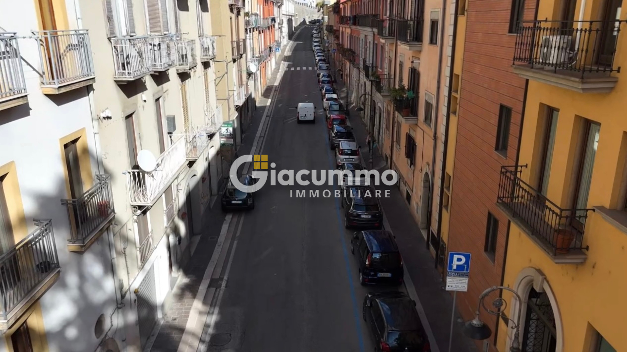 Appartamento ristrutturato in corso 18 agosto 1860, Potenza