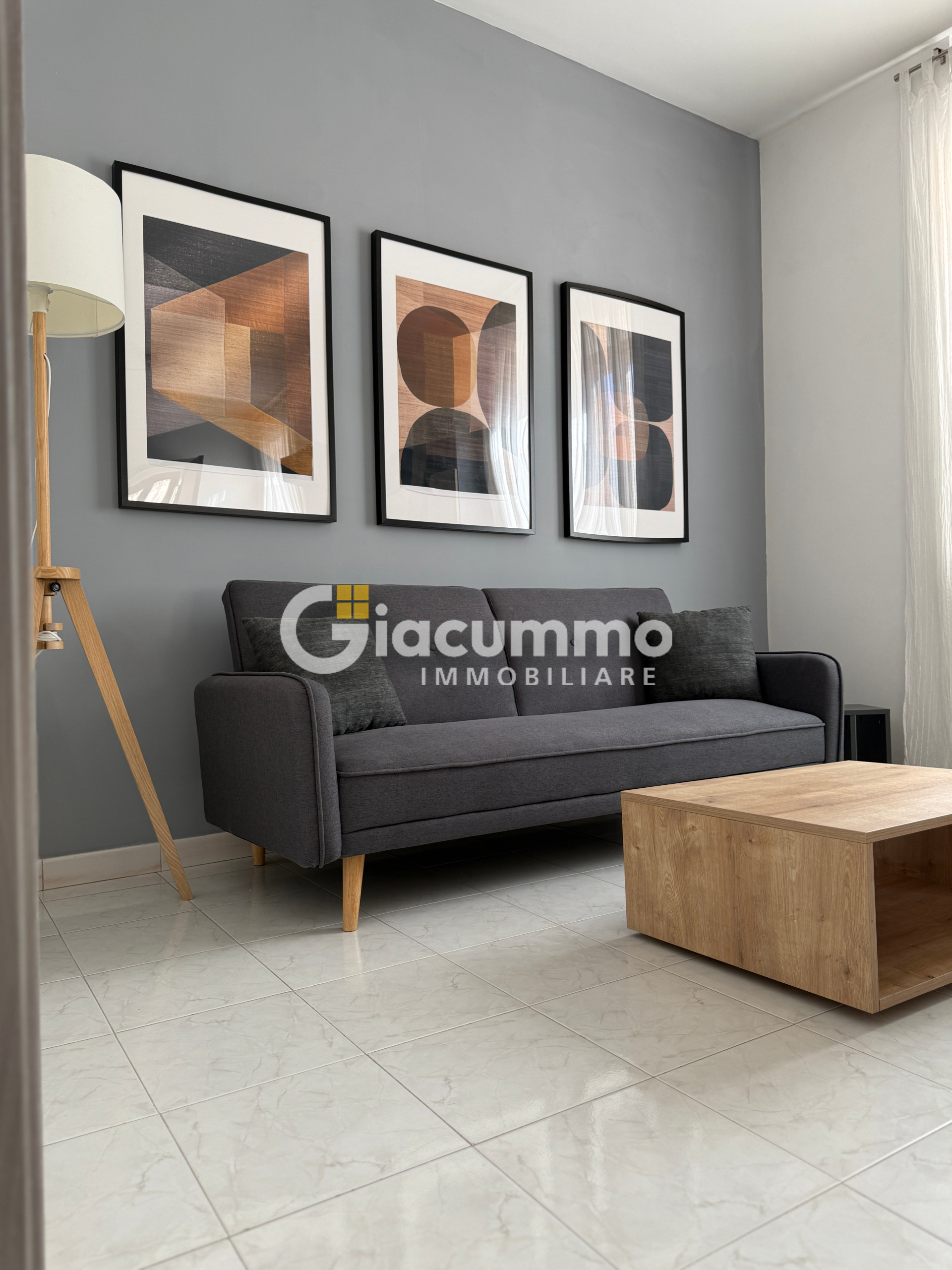 Trilocale con terrazzo in vicolo cortese, Potenza