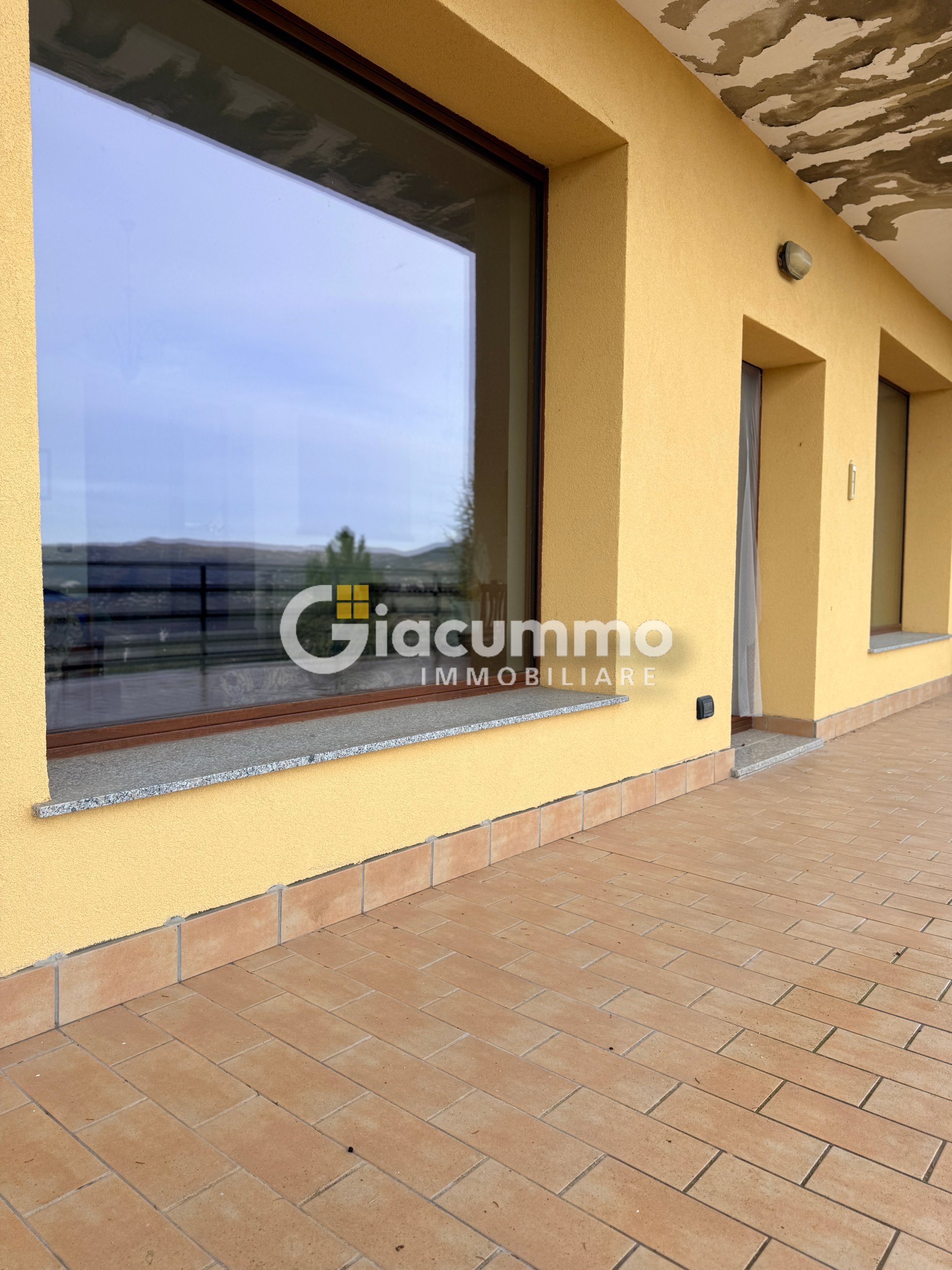 Casa indipendente con terrazzo in via mezzana 209, Potenza