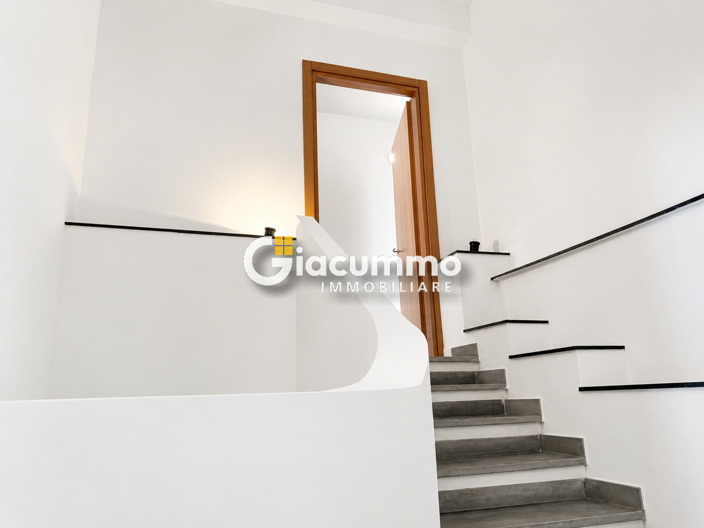 Attico con terrazzo in via rifreddo 300, Potenza
