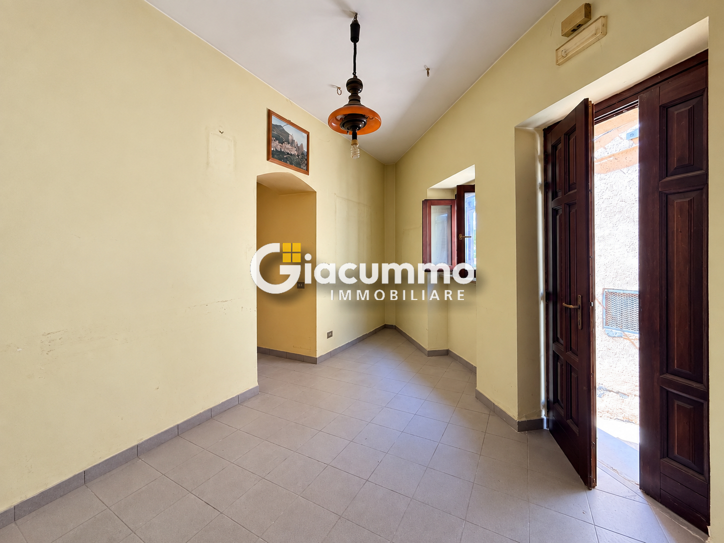 Trilocale da ristrutturare in via giuseppe garibaldi, Castelmezzano