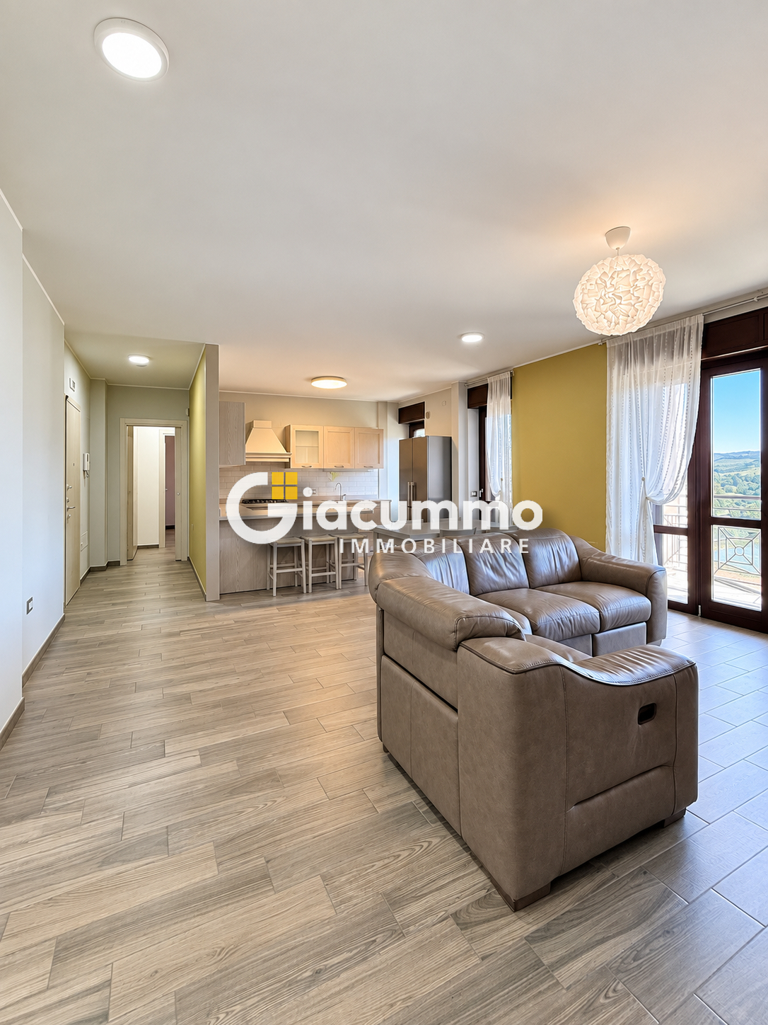 Appartamento con terrazzo in via anna maria ortese, Potenza