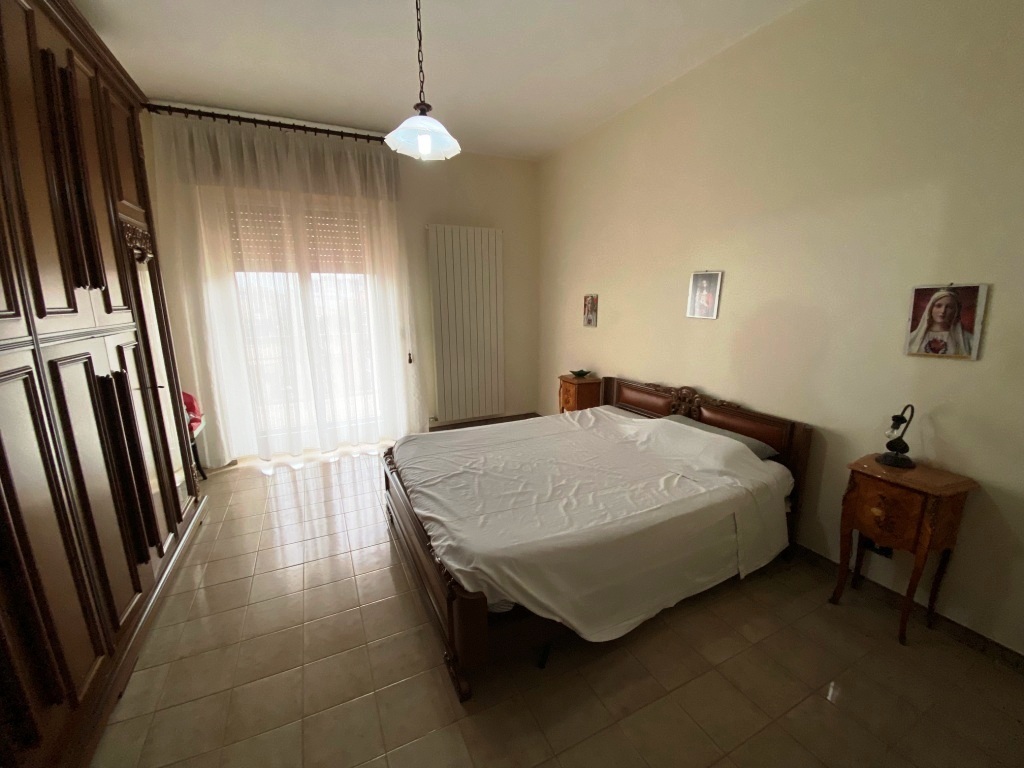 Trilocale da ristrutturare in via antonio gramsci 32, Turi