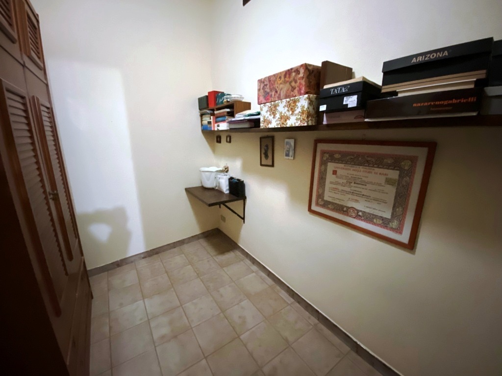 Trilocale da ristrutturare in via antonio gramsci 32, Turi