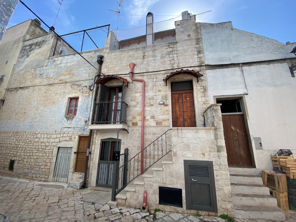 Bilocale ristrutturato in via scesciola 61, Casamassima