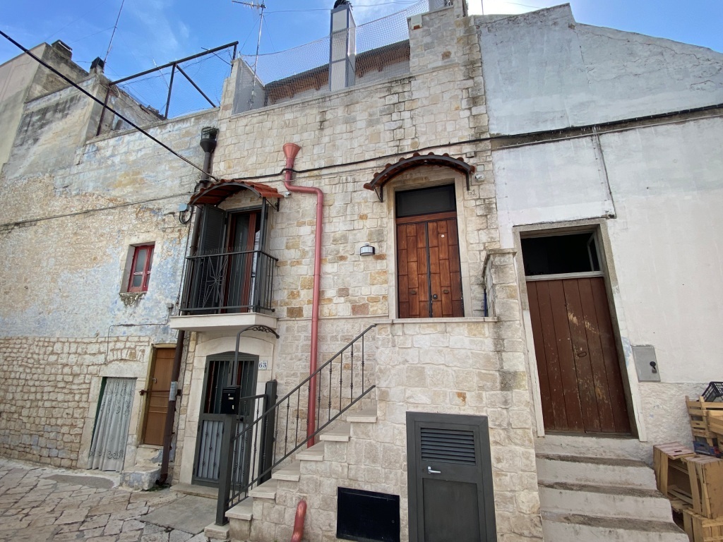 Bilocale ristrutturato in via scesciola 61, Casamassima
