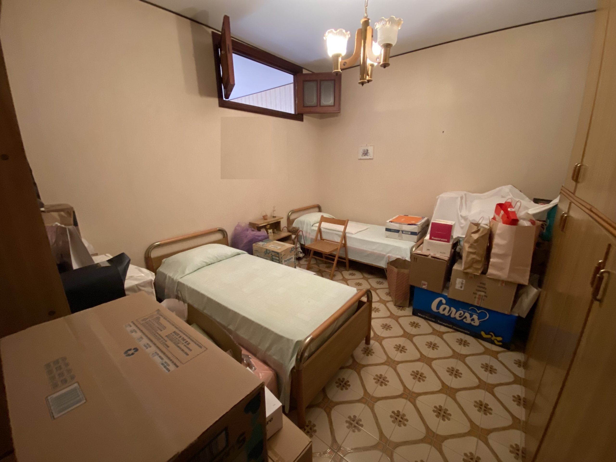 Quadrilocale da ristrutturare in via vecchia sammichele 15, Casamassima