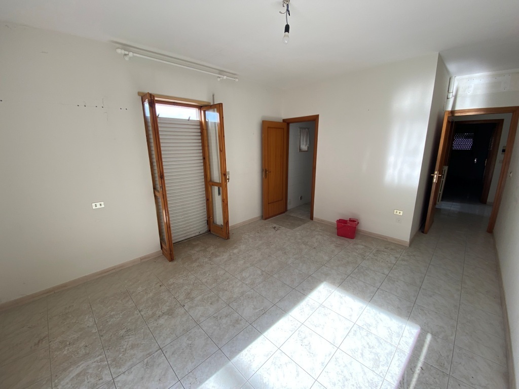 Casa indipendente con terrazzo in via trento 59, Adelfia