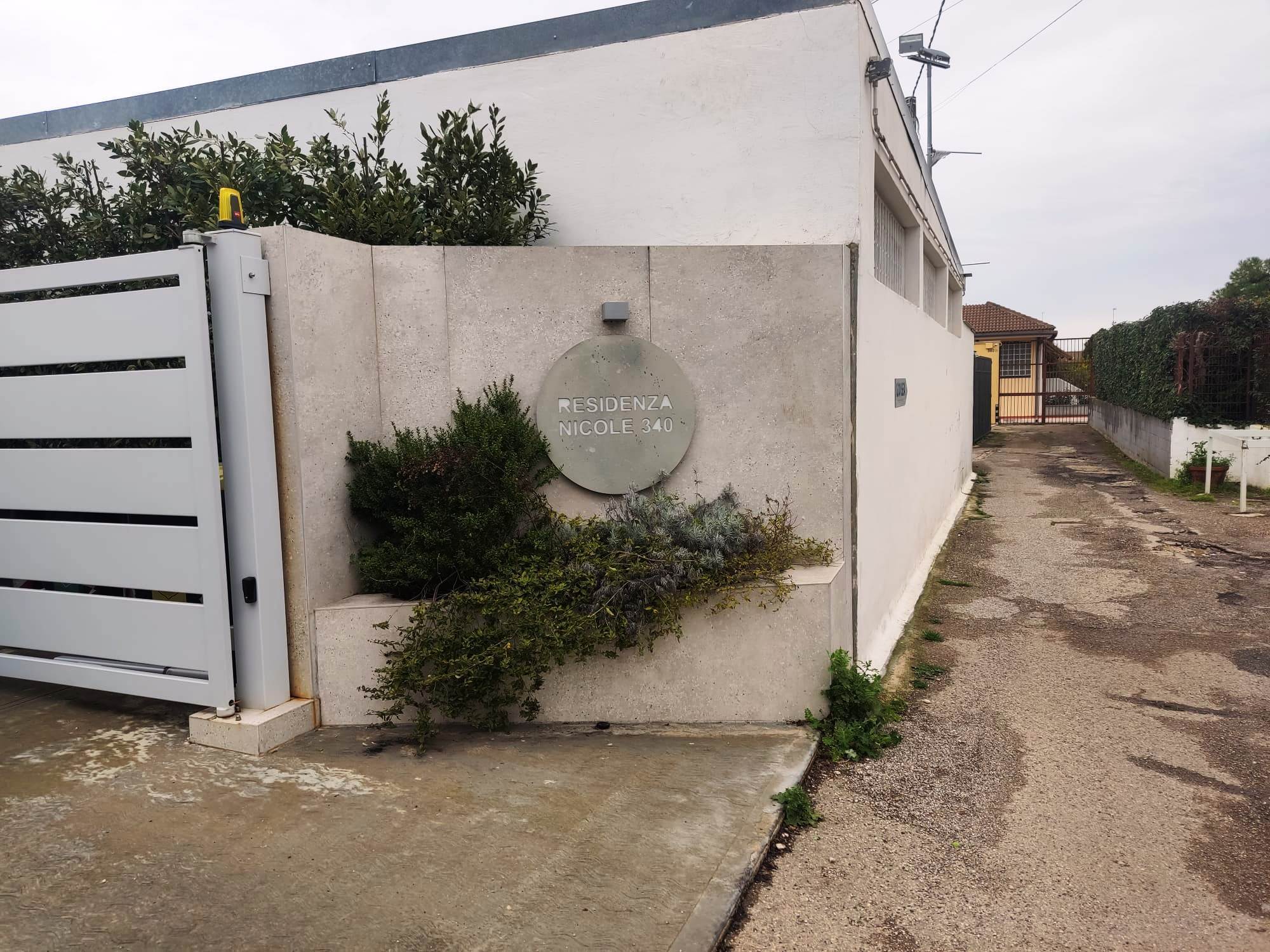 Bilocale classe A4 in corso alcide de gasperi 340, Bari