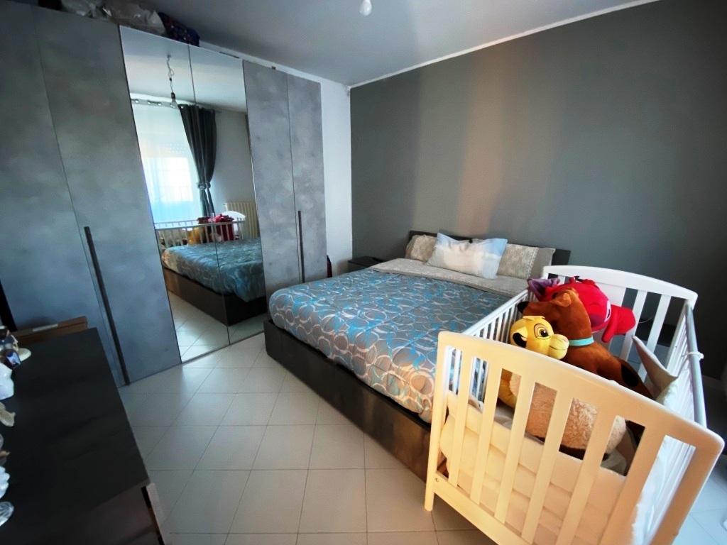 Trilocale da ristrutturare in via g. di vittorio 2, Casamassima