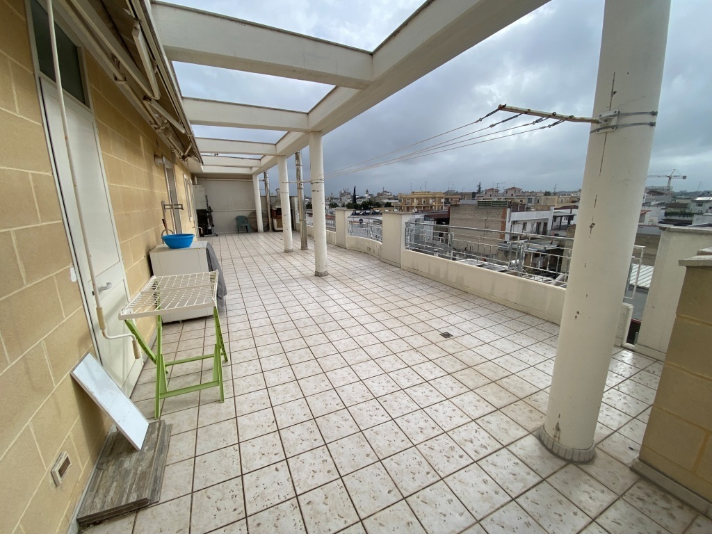 Bilocale con terrazzo in via papa giovanni xxiii 49, Casamassima