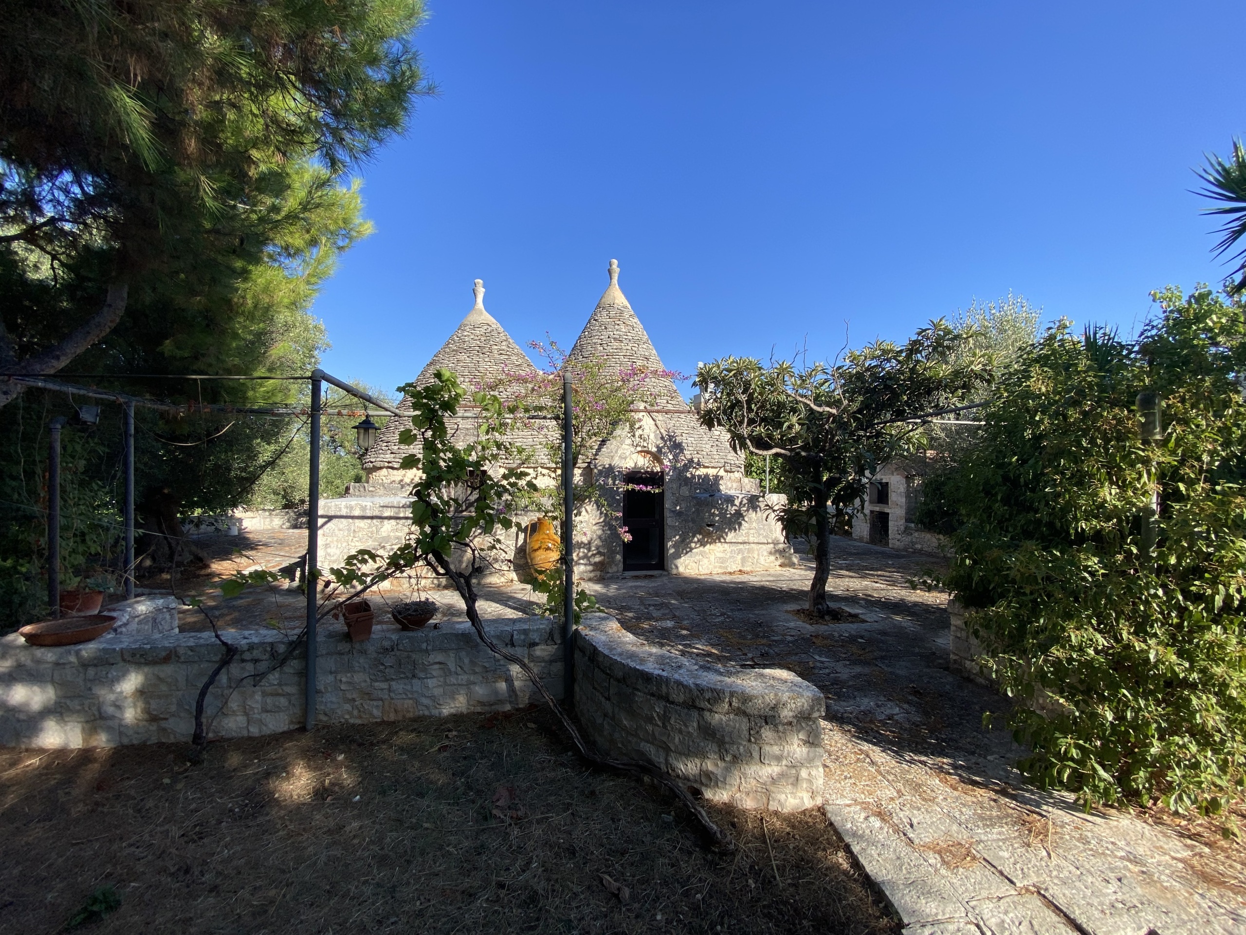 Bilocale con giardino in contrada scamardella 51, Castellana Grotte