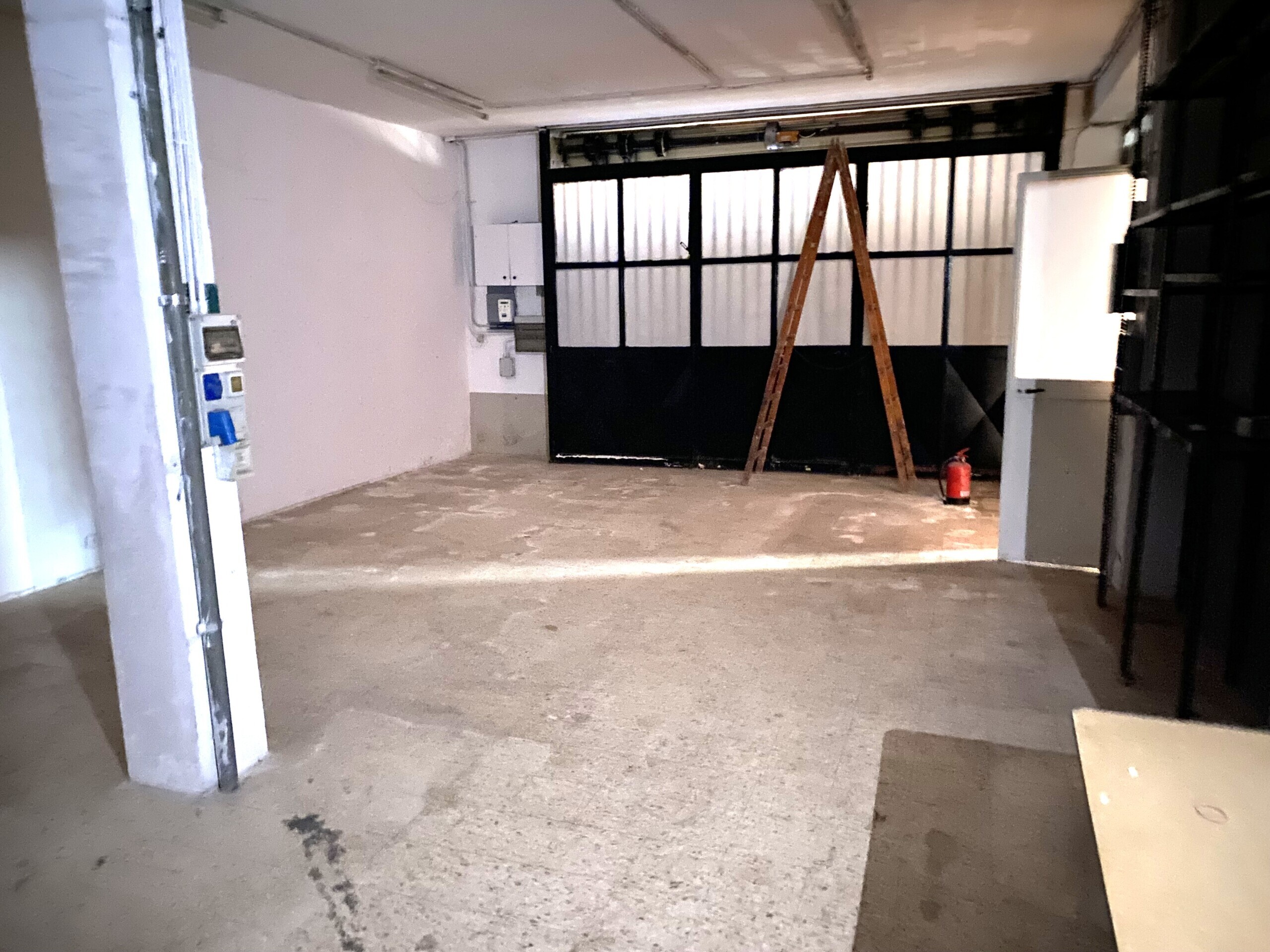 Box/Garage 111mq da ristrutturare in via andrej sacharov 53, Valenzano