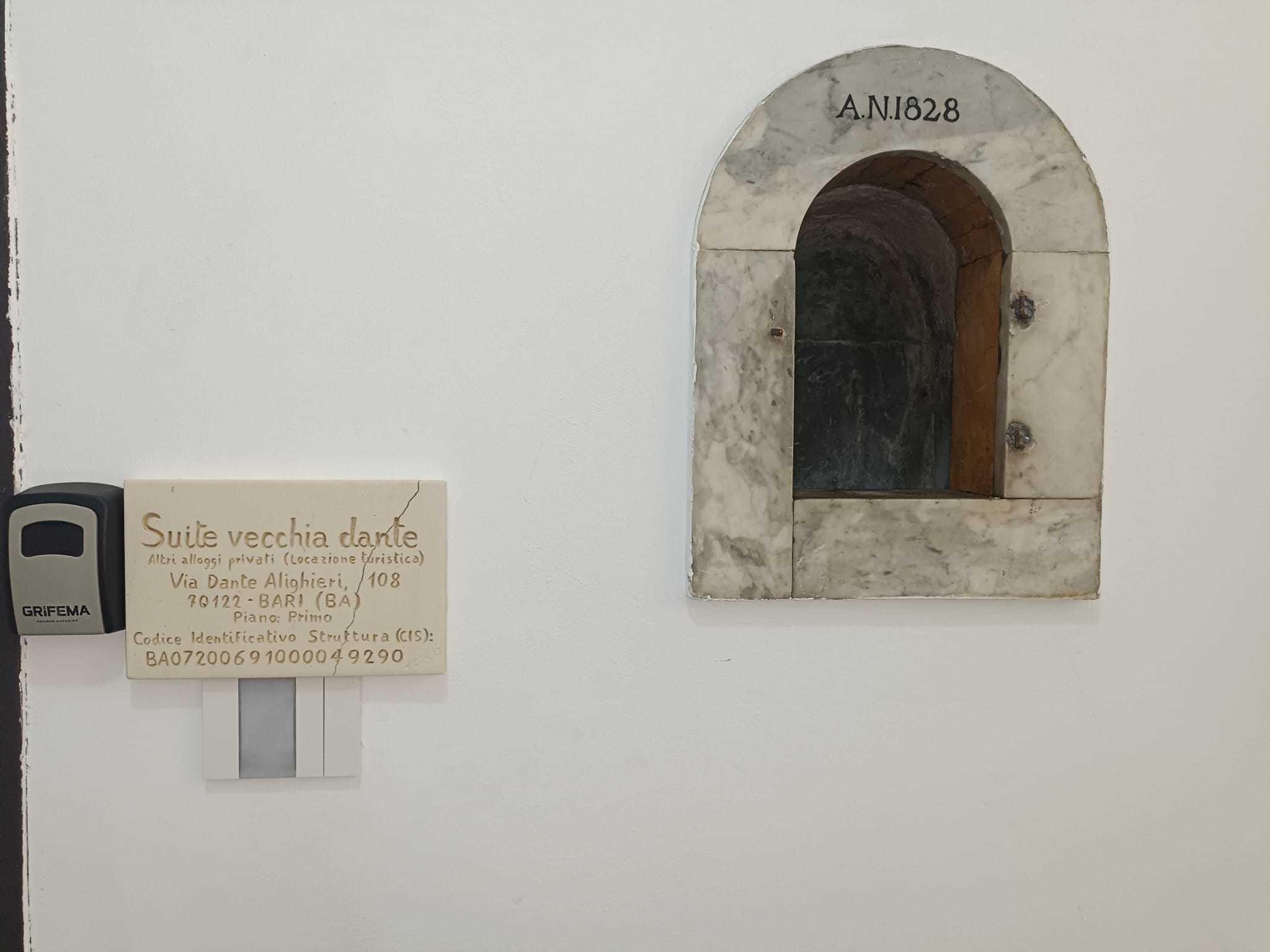 Trilocale con terrazzo in via dante alighieri 108, Bari